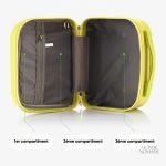 Vanity avec organisation intérieure pour produits de beauté